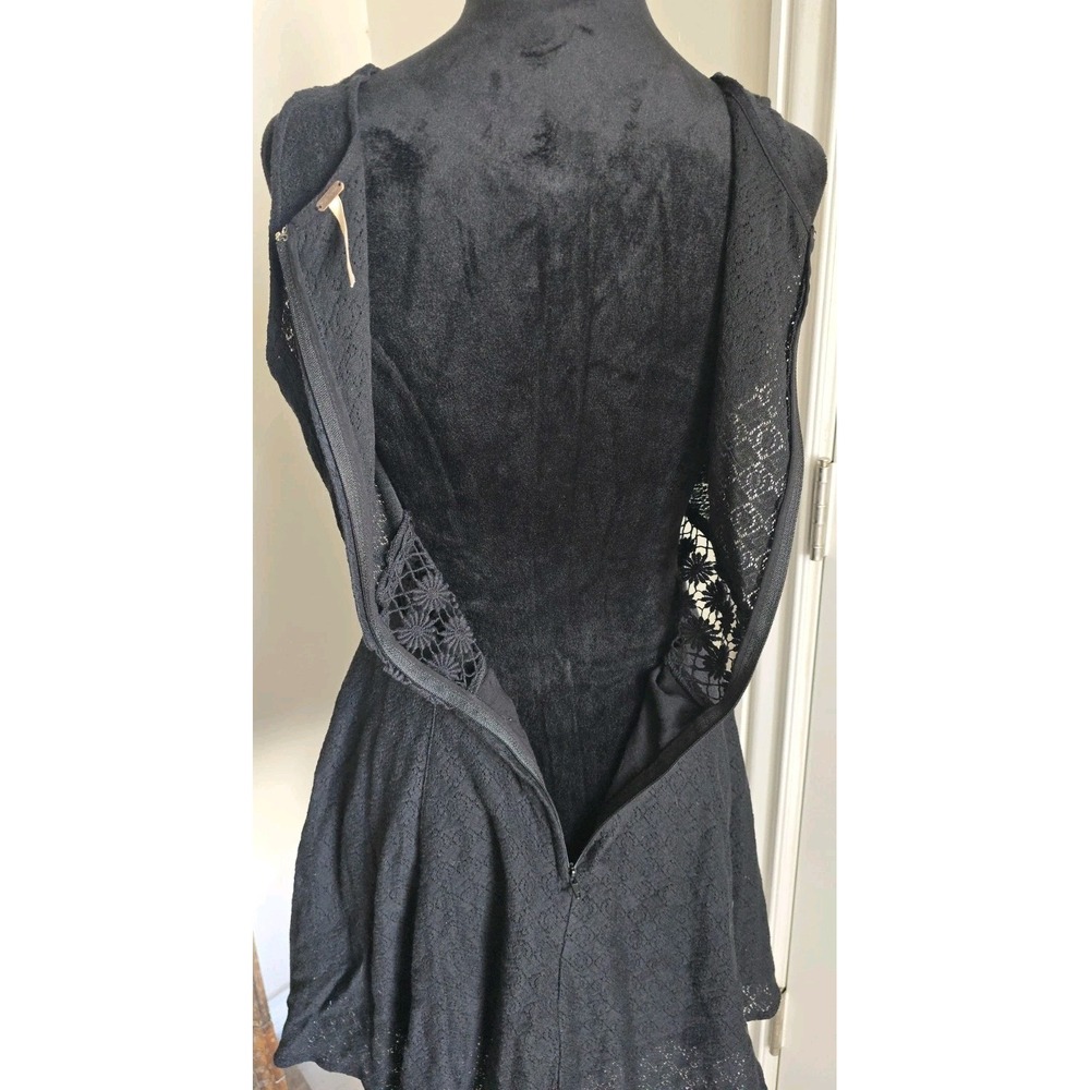 Free People Black Floral Embroidered Sleeveless A Line Peekaboo Dress Size 4 - Picture 9 of 13